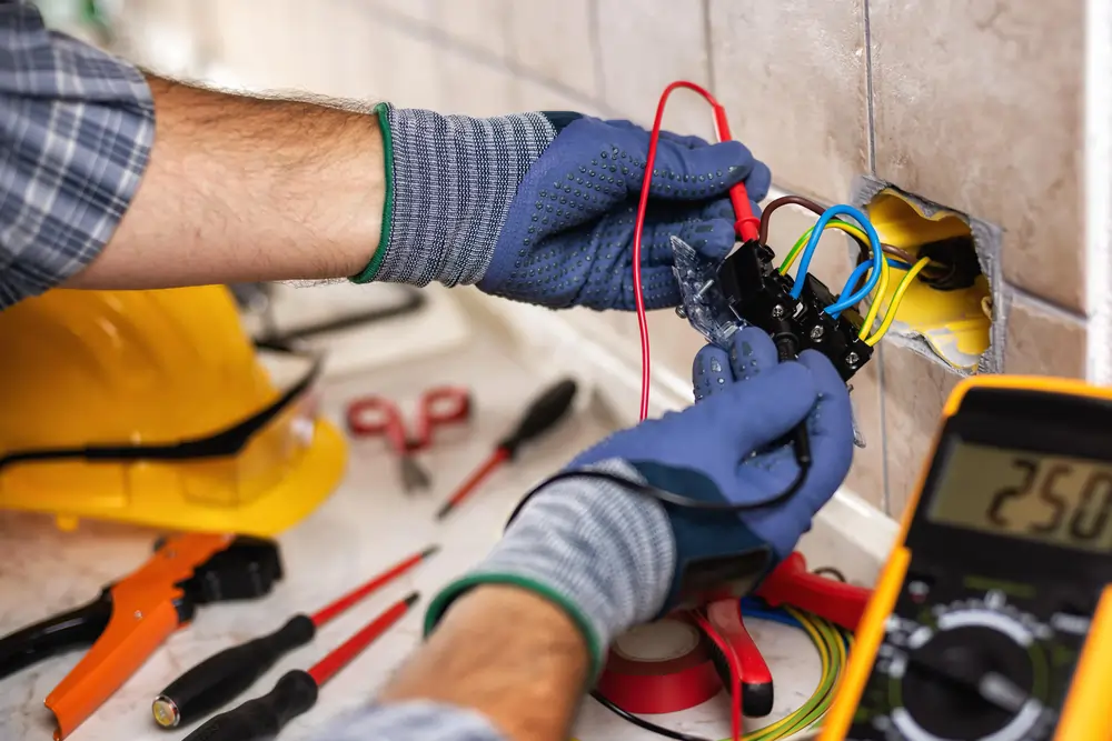 Offers 6 electrical4