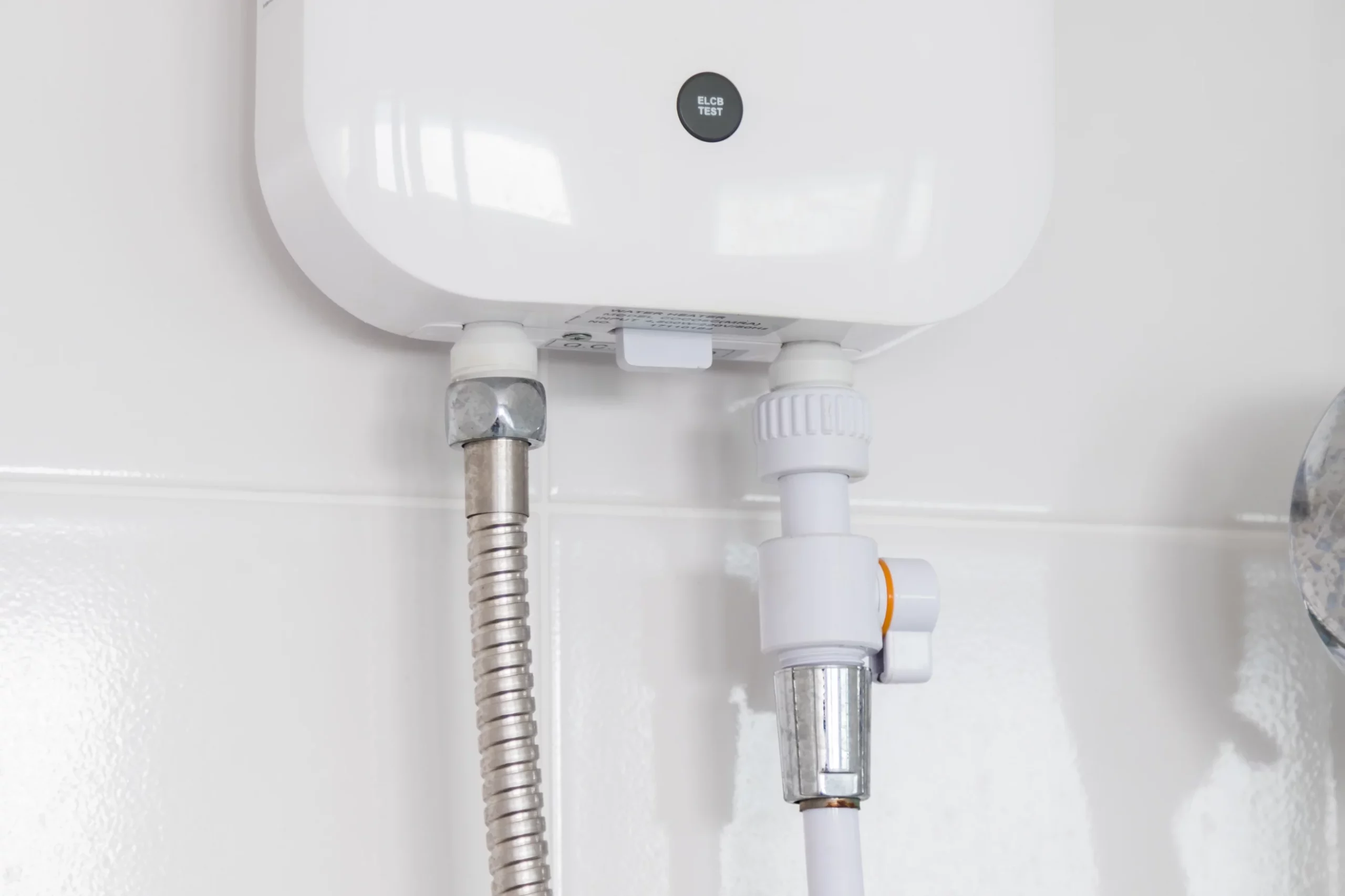electrictanklesswaterheater scaled